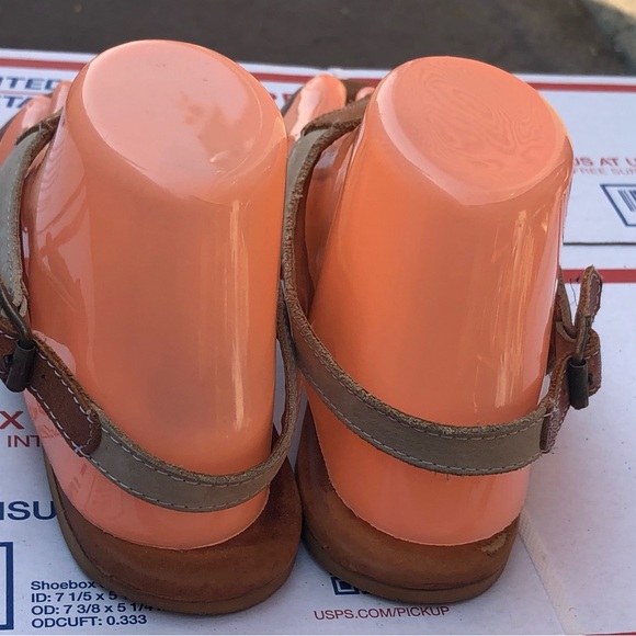 Timberland Earthkeepers Women’s Brown Leather Ankle Strap Thong Sandals Size 8M - Picture 12 of 13